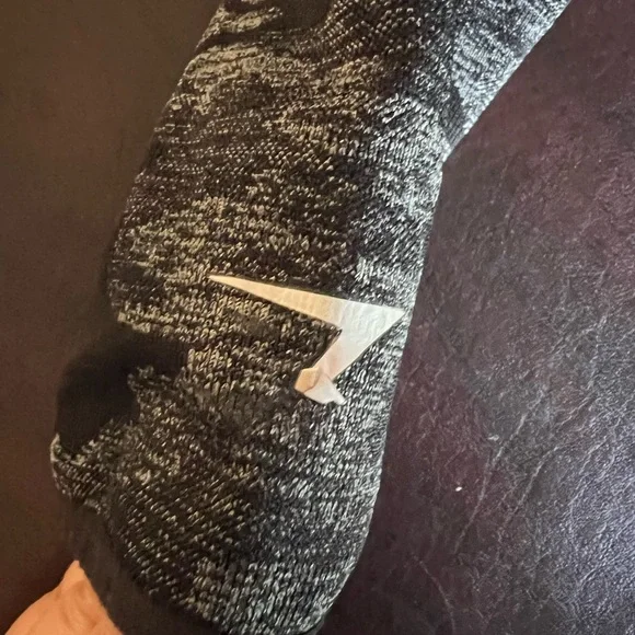 Gymshark Adapt Camo Seamless Crop - Picture 4 of 4